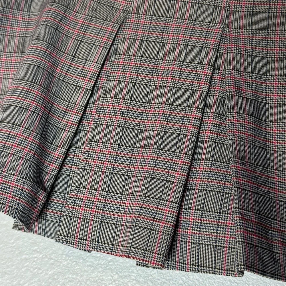 Wild Fable Plaid Skort - Gray and Red Small